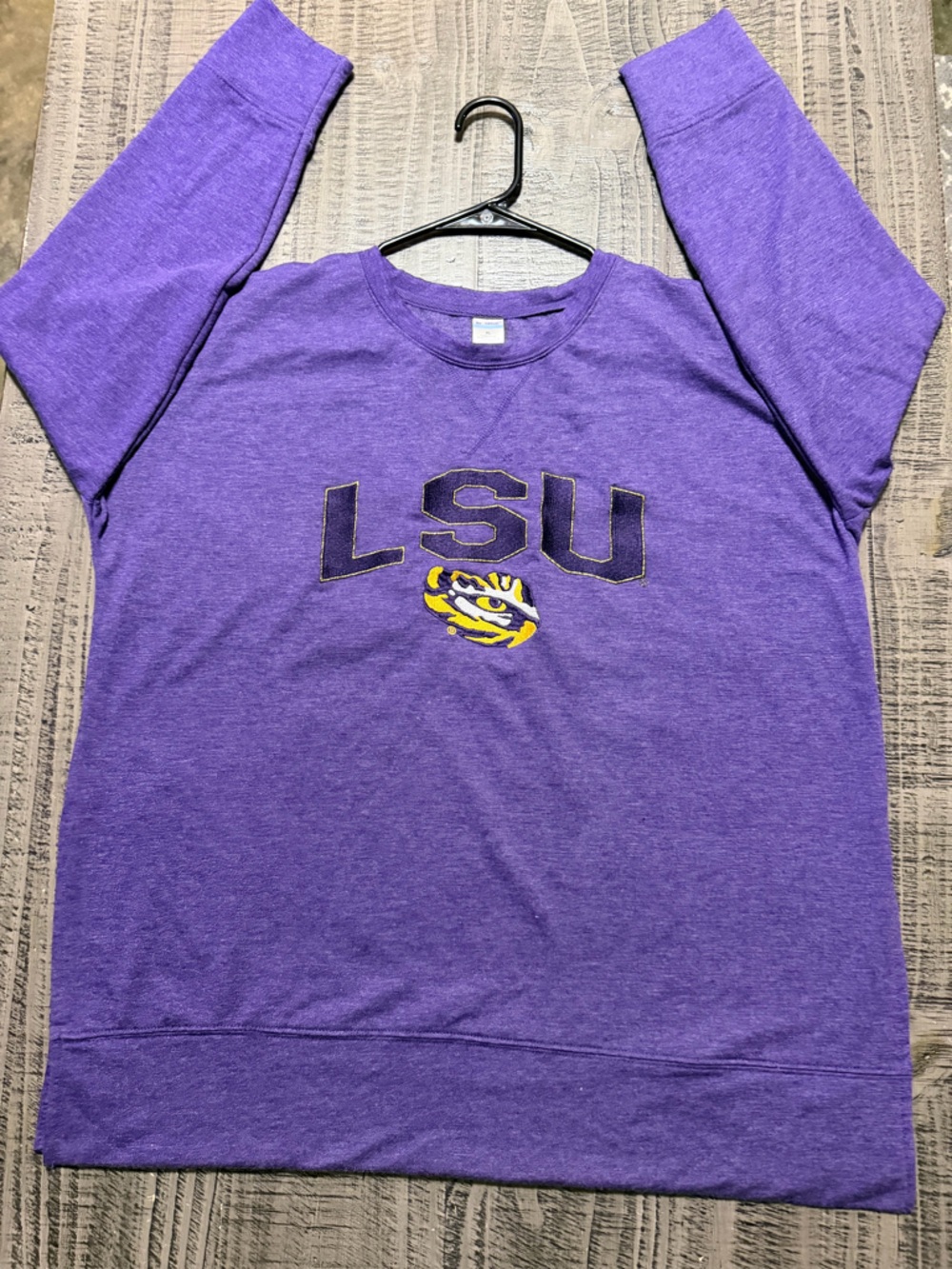 Vtg. LSU Tigers Purple Super Soft Graphic Sweatshirt w Embroidered Logo